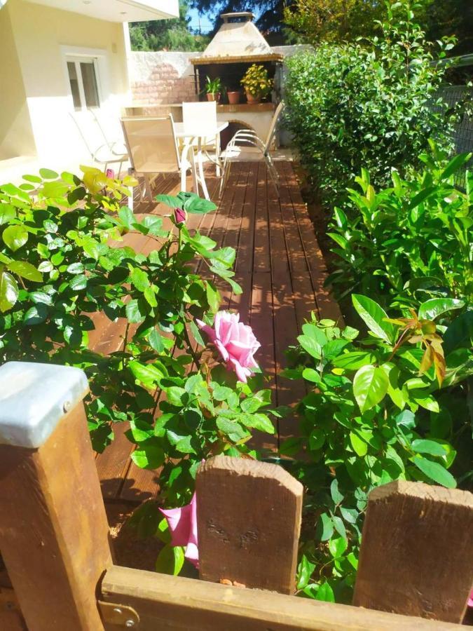 Overnight Athens Airport And Raphina Port Apartment Artemida (Attica) Exterior foto